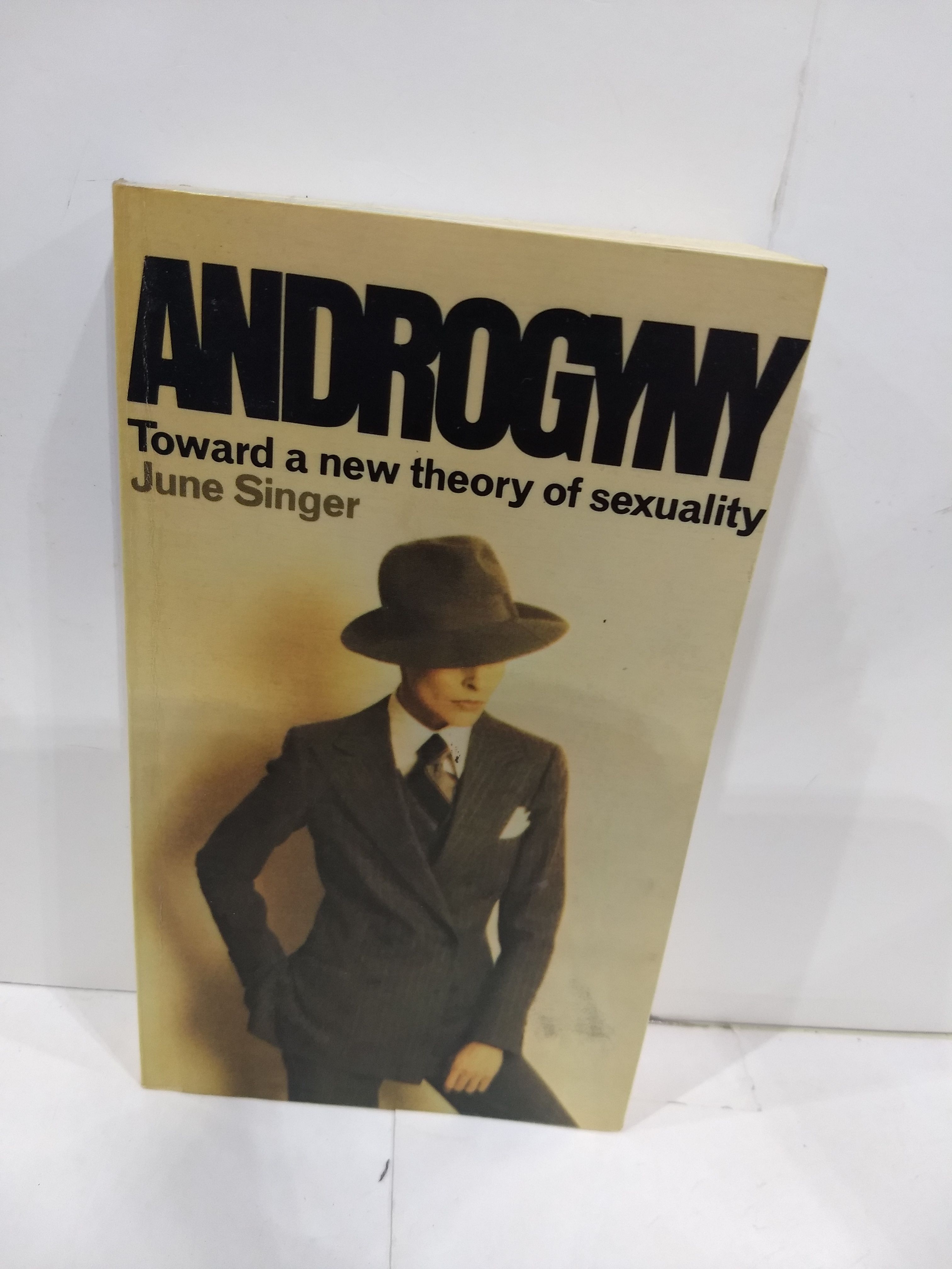 洋書 Gendering Musical Modernism 洋書 Gendering Musical Modernism