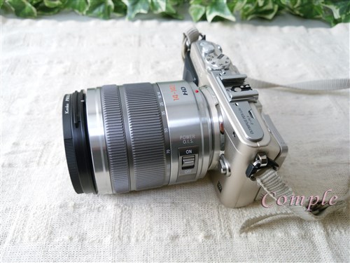ミラーレス一眼の高倍率ズームレンズはパナソニックLUMIX G VARIO 14