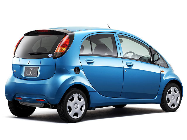 アイ（三菱）の燃費｜中古車なら【カーセンサーnet】