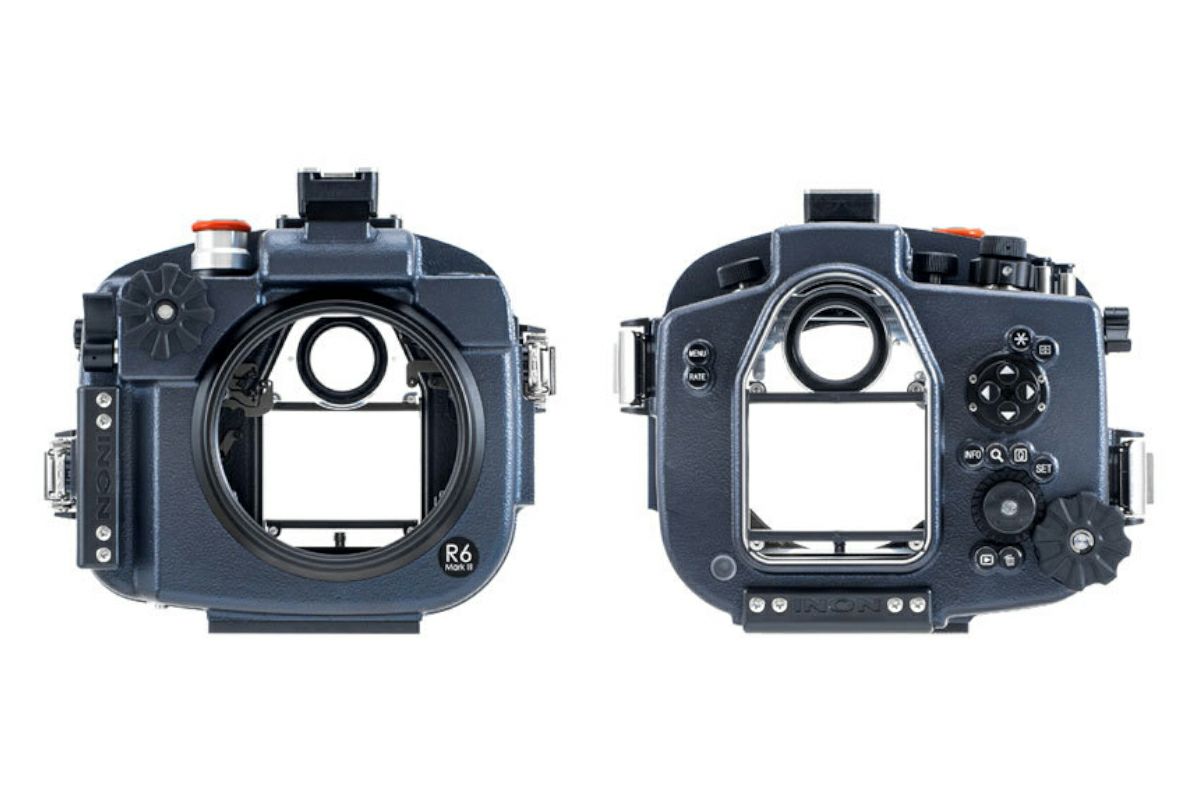 最新の水中ハウジングや水中ストロボ・ライトなど水中撮影機材一式を