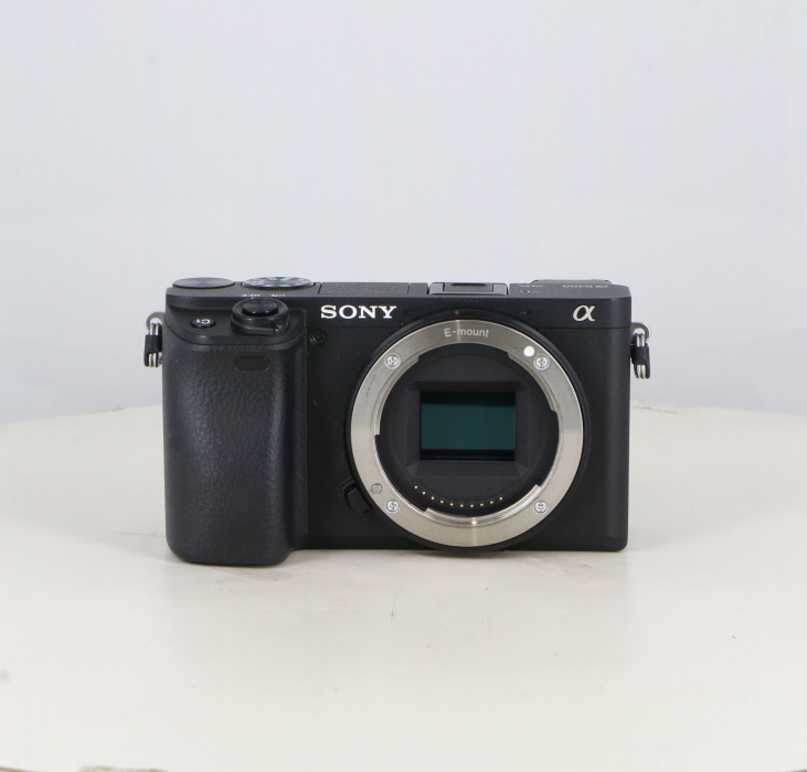新品】(ソニー) SONY α6400 ボディー ブラック (ILCE-6400)｜ナニワ