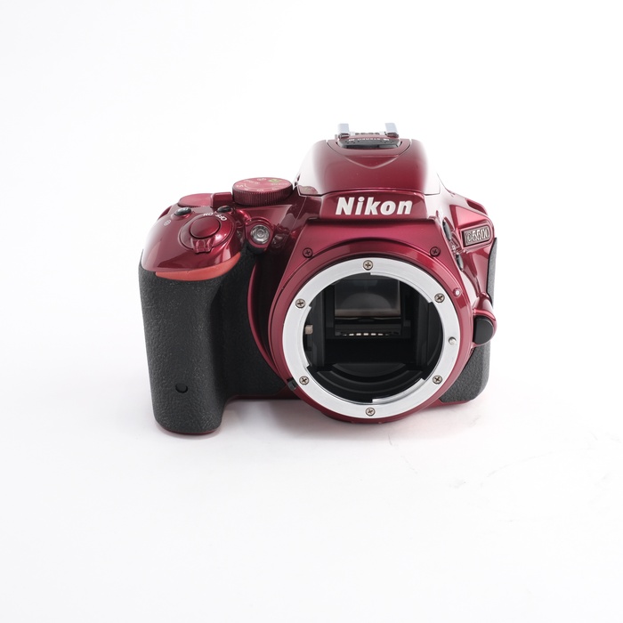 中古】(ニコン) Nikon D5500 ボディ ブラック｜ナニワグループ