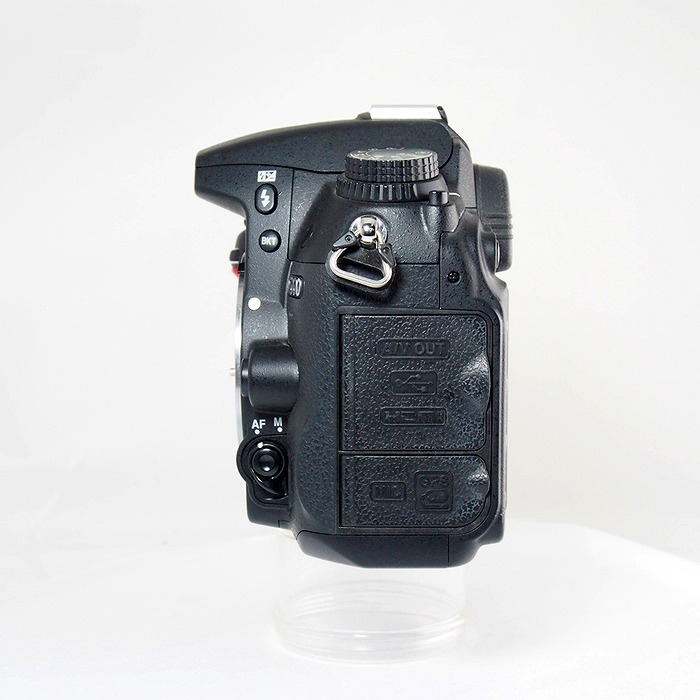 中古】(ニコン) Nikon D7000｜ナニワグループオンライン｜2221050082350