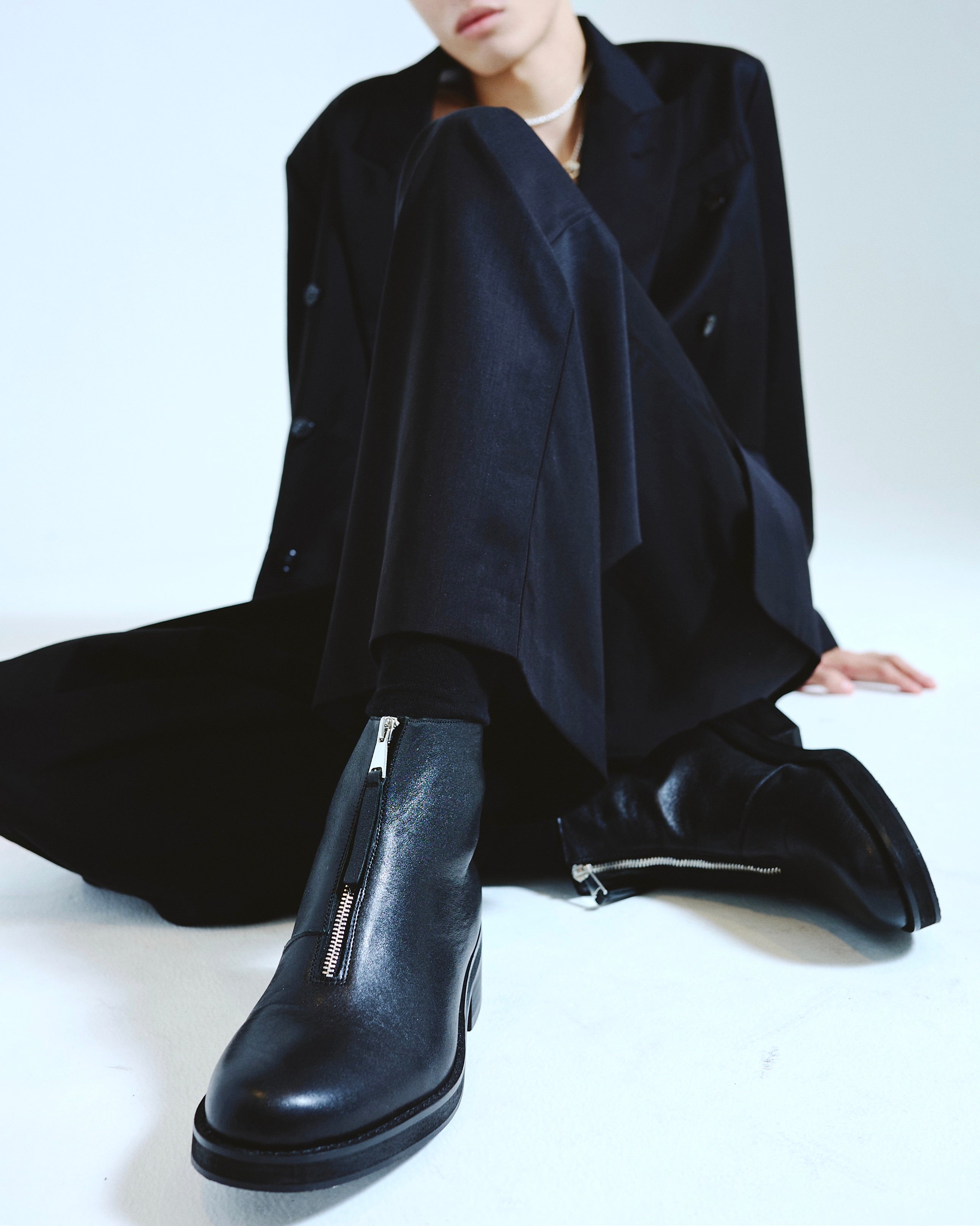 REAL LEATHER FRONT ZIP BOOTS – CAMPHOR WOOD - OFFICIAL ONLINE