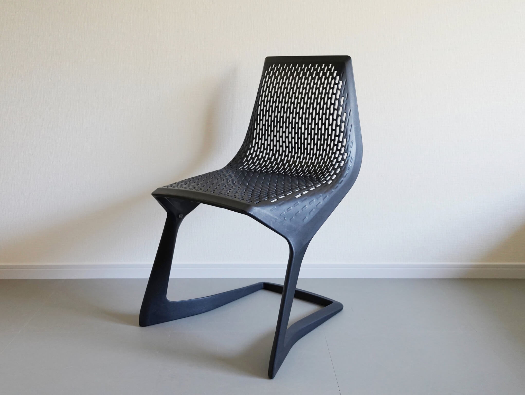 ミュト コンスタンチン・グルチッチ プランク ブラック 中古 / MYTO