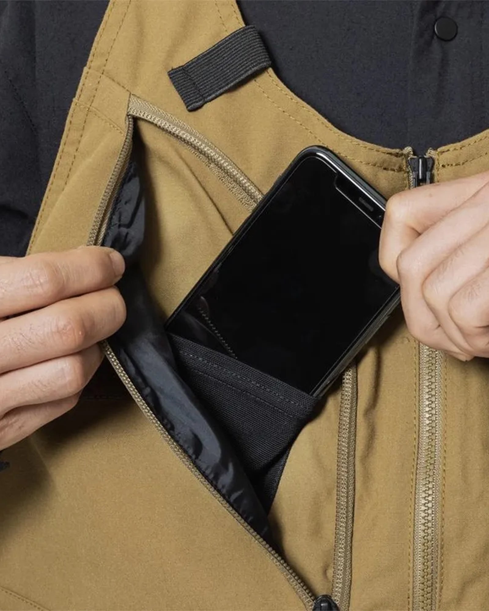 AREA241 × CAPTAINS HELM #WORK VEST