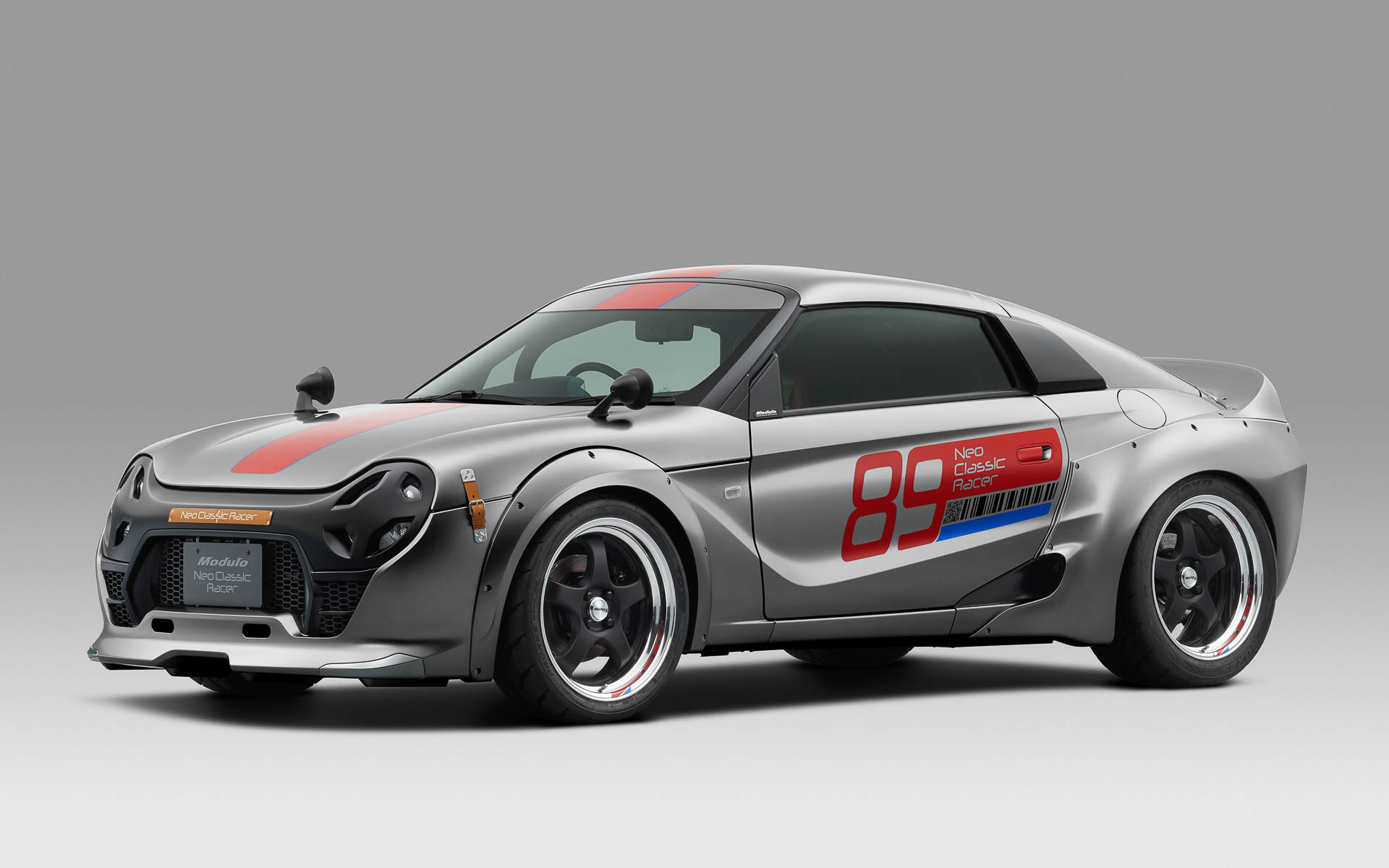 ホンダアクセス、京商とコラボした「ネオクラシックレーサー」モデルの