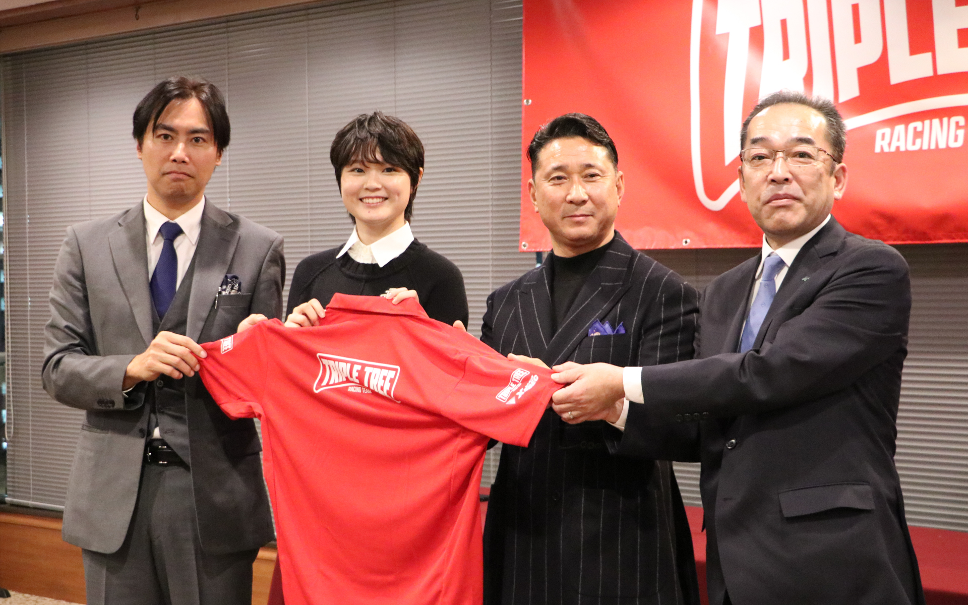 女子大生ドライバーJuju（野田樹潤）選手、2025年もスーパー