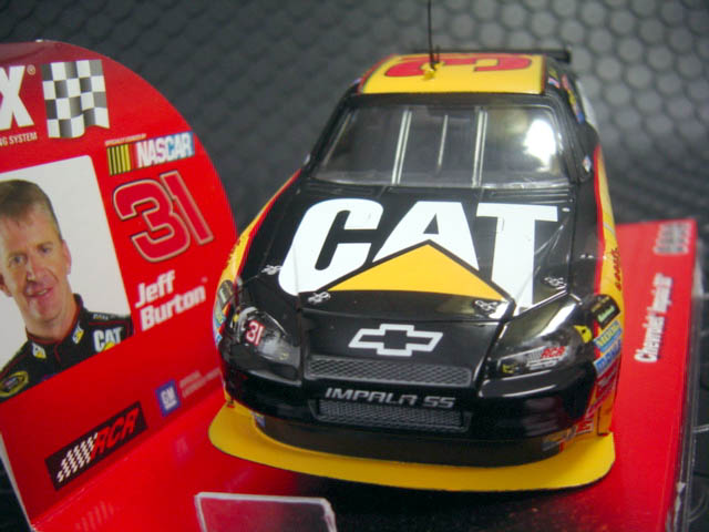 SCX 1/32ｽﾛｯﾄｶｰ 64220◇Chevrolet Impala- SS NASCAR #31 JeffBerton
