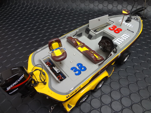 Action 1/24 ﾀﾞｲｷｬｽﾄﾓﾃﾞﾙ ◇#38 Elliott Sadler 