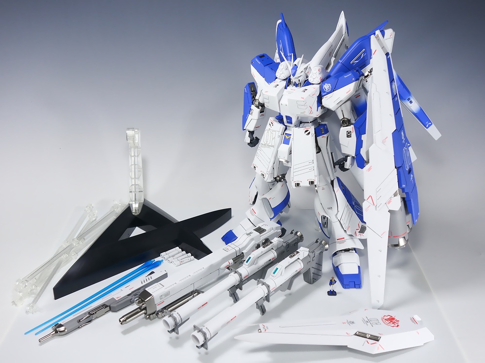 全塗装【プレミアムプラス完成品】バンダイ MG 1/100 Hi-νガンダム