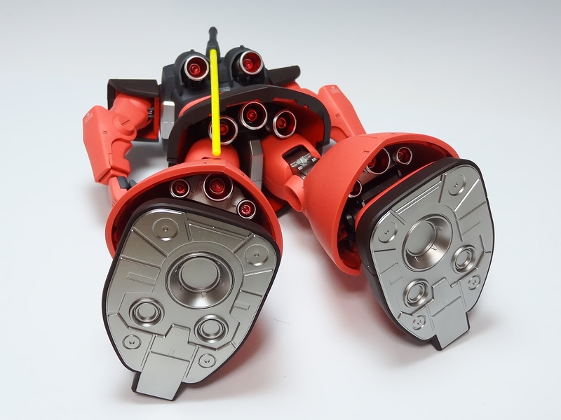 プレミアム完成品】バンダイ MG 1/100 シャア専用リックドム