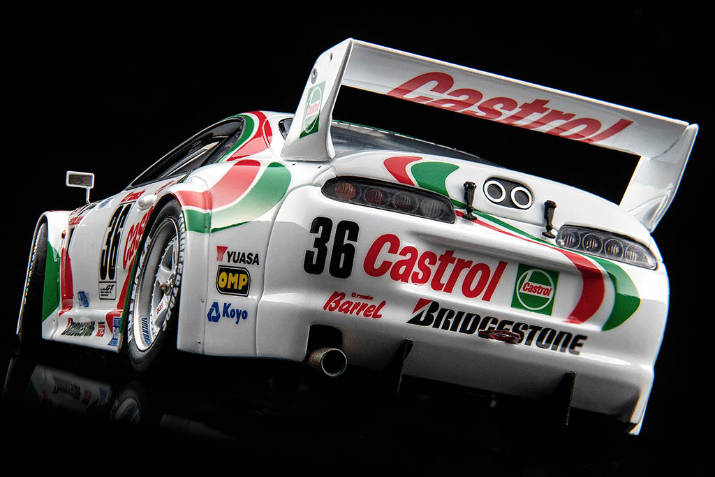 カストロール・カラーの圧倒的なカッコよさ！タミヤ製プラモ「トムス