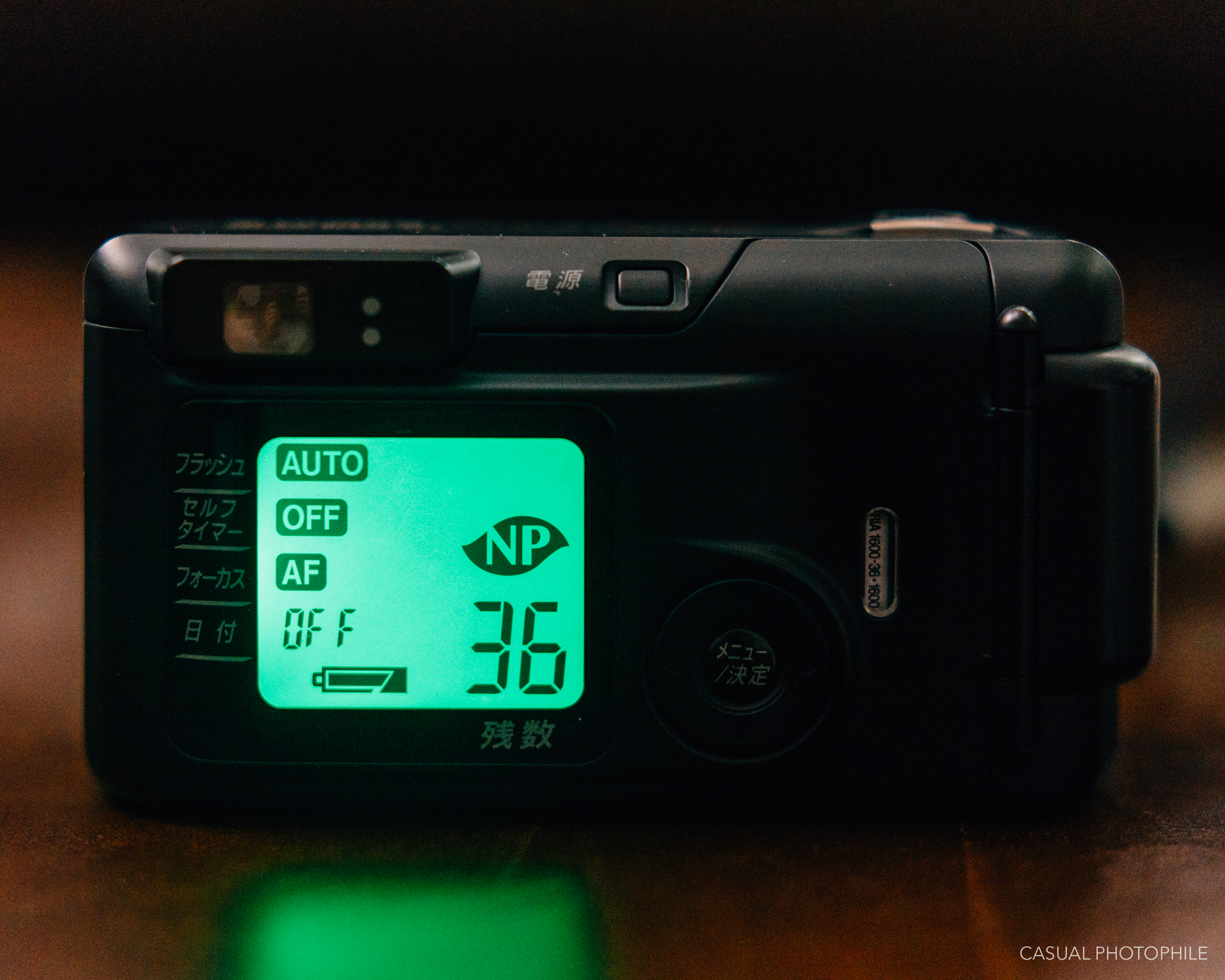 Fujifilm Natura Black (24mm F/1.9 Lens) Point and Shoot Review