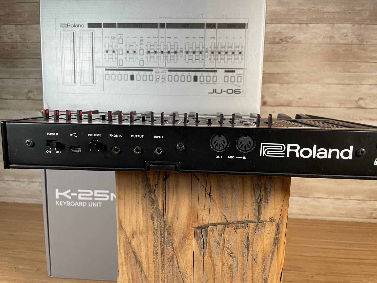 Roland Boutique Series JU-06 + K-25M Keyboard Toronto, ON | Cask Music