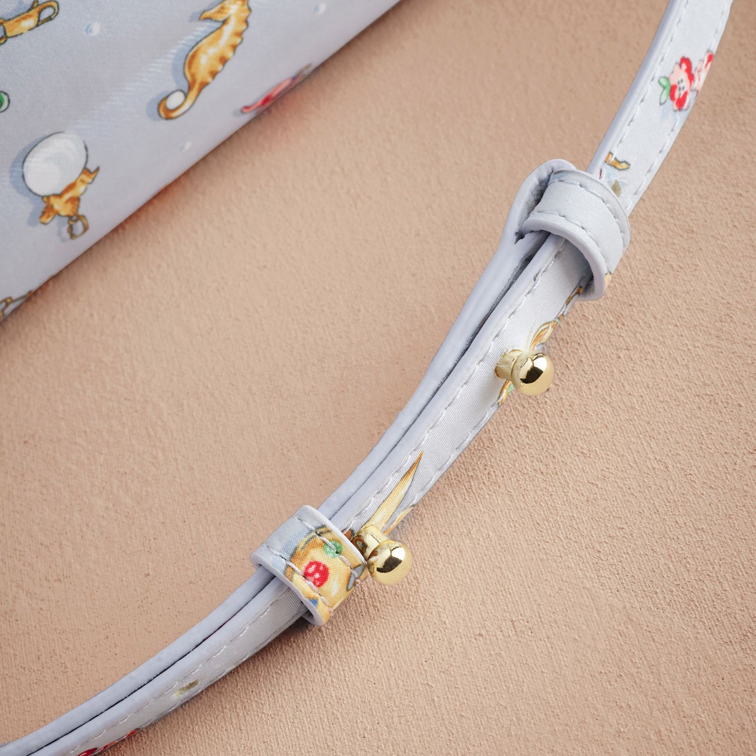 ミニ トート クロスボディバッグ Charmed | Cath Kidston 日本公式