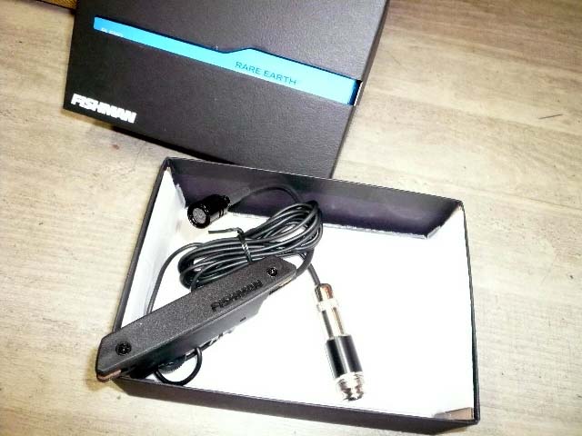 FISHMAN ( フィッシュマン ) Rare Earth Blend アコギ ピックアップ