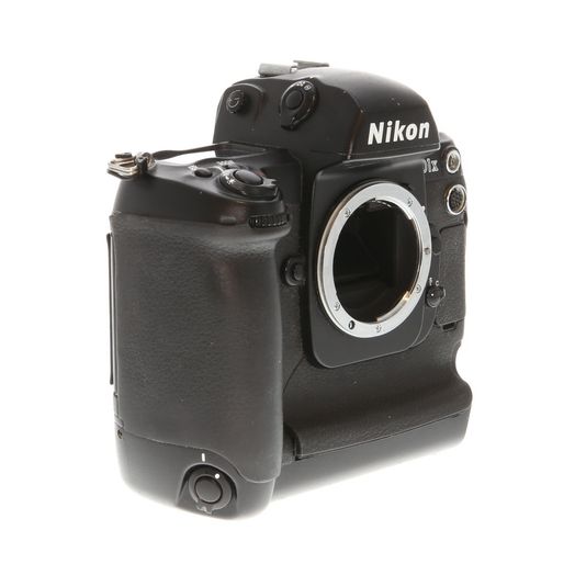 Nikon D1X DSLR Camera {5.47MP} Body Only