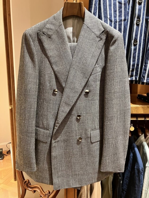 Stile Latino〉王道なグレンチェックスーツが嬉しいプライスオフ