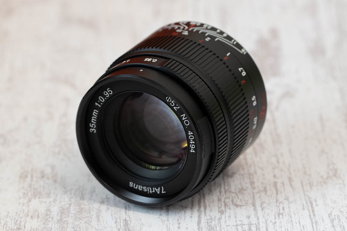 魅惑の超大口径レンズ 七工匠 (7artisans)35mm F0.95 レビュー【PR