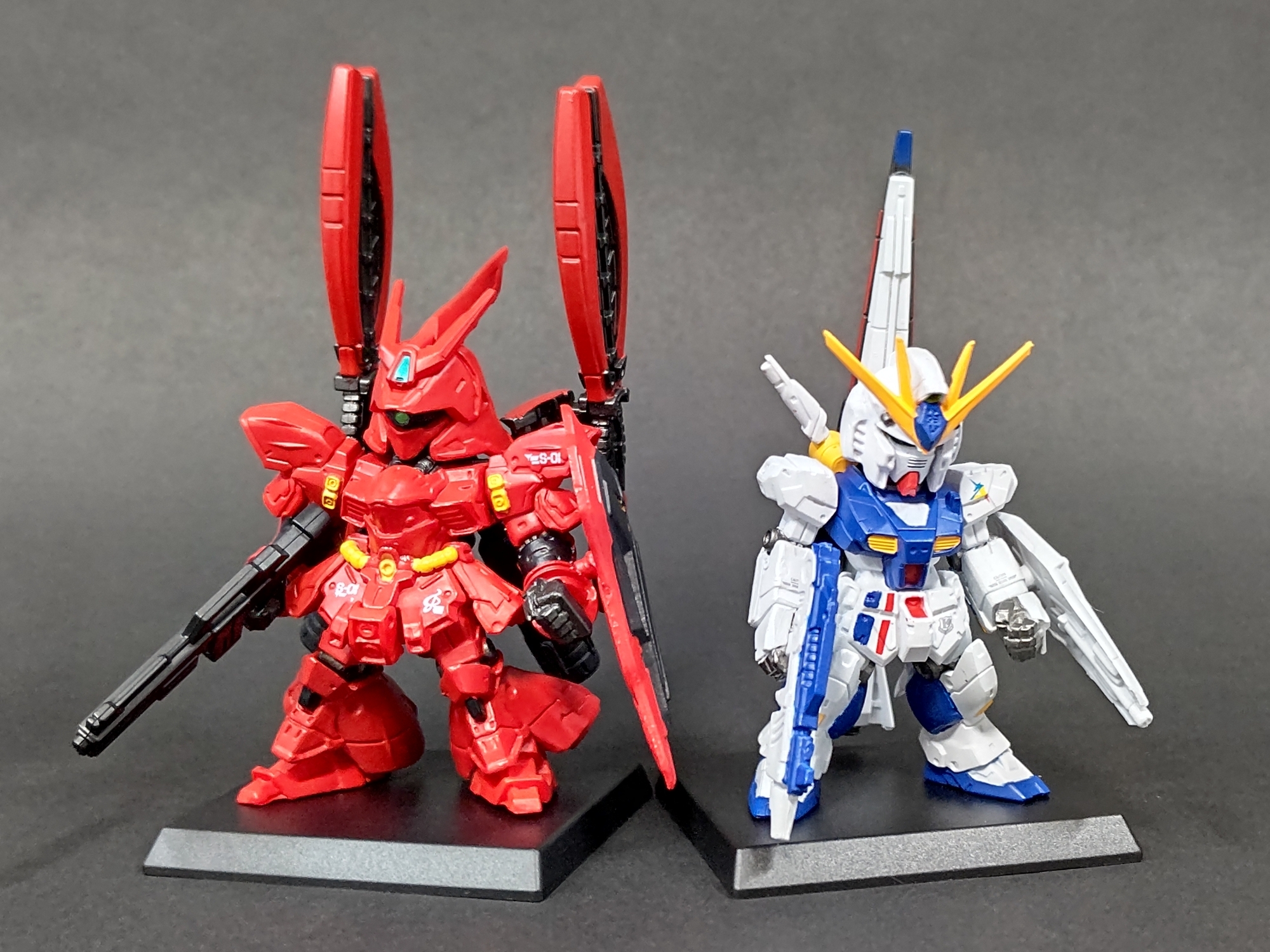 RG RX-93 Vガンダム & MSN-04 サザビー セット 【公式通販】
