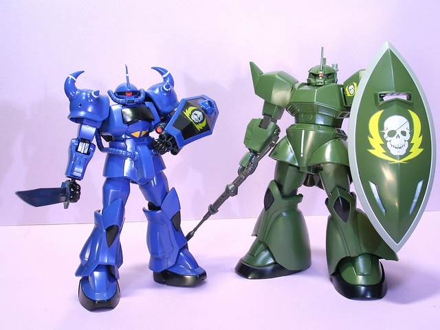 HGUC 1/144 グフ&ゲルググ（ヴィッシュ・ドナヒュー専用機) 小改造 - n