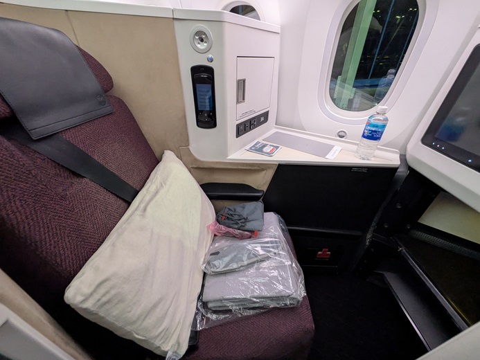 2025年 夏の思い出 JALのビジネスクラスを堪能する - 寝当直医の資産防衛