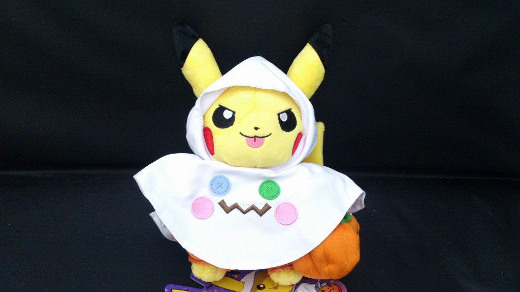 ポケモンセンター ピカチュウとミミッキュのハロウィンぬいぐるみ in