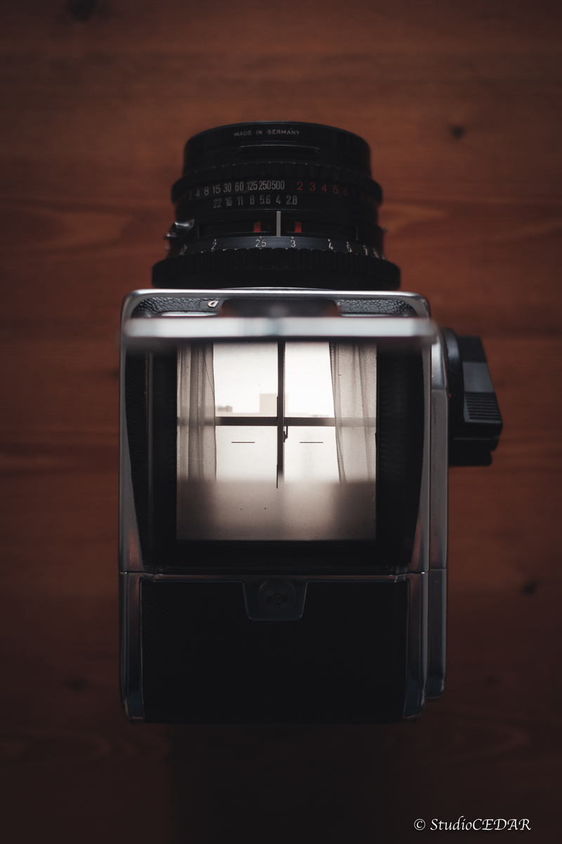 ウエストレベルファインダーのすすめ【ハッセルブラッド500CM】 - 『す