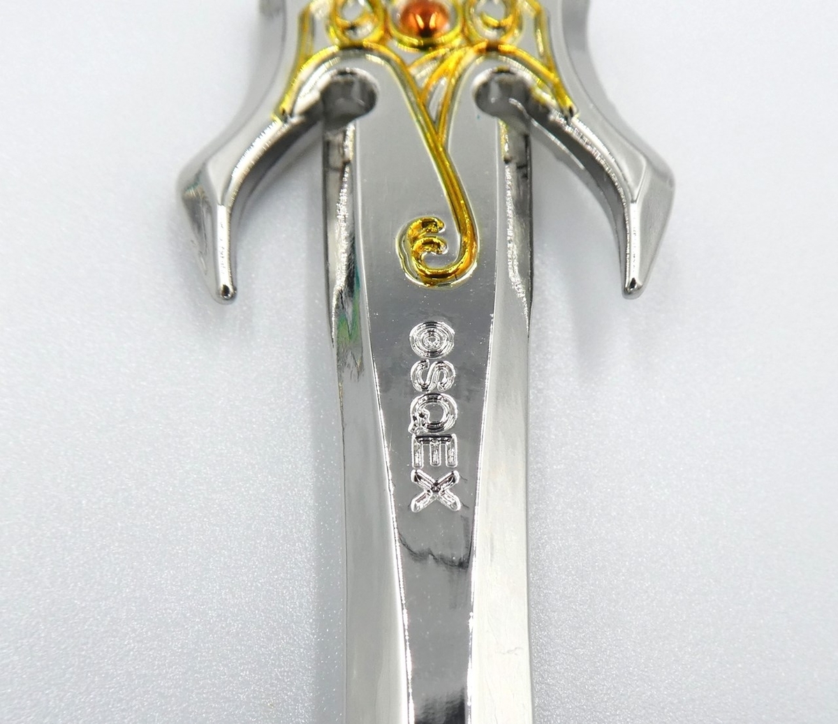 ドラクエ3のリメイクの勢いで、ドラゴンクエスト メタリックアイテム