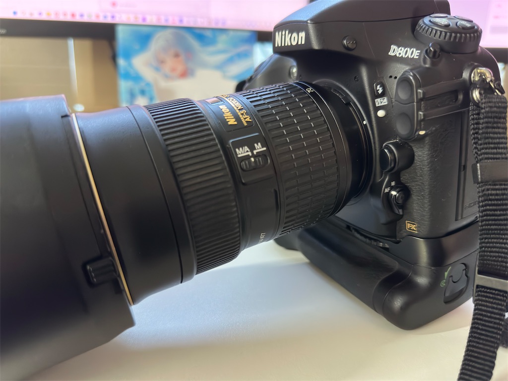 D800Eのバッテリーグリップを購入しました - 清楚咲夜の日記