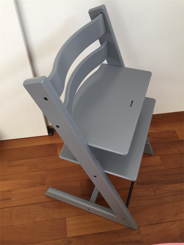 息子用の椅子としてストッケ（Stokke）のトリップトラップを買いました