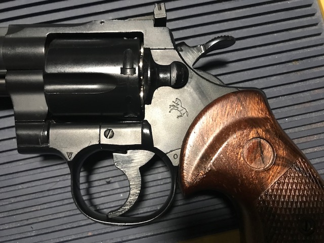 コクサイ COLT PYTHON コルトパイソンガスリボルバー4in コルト
