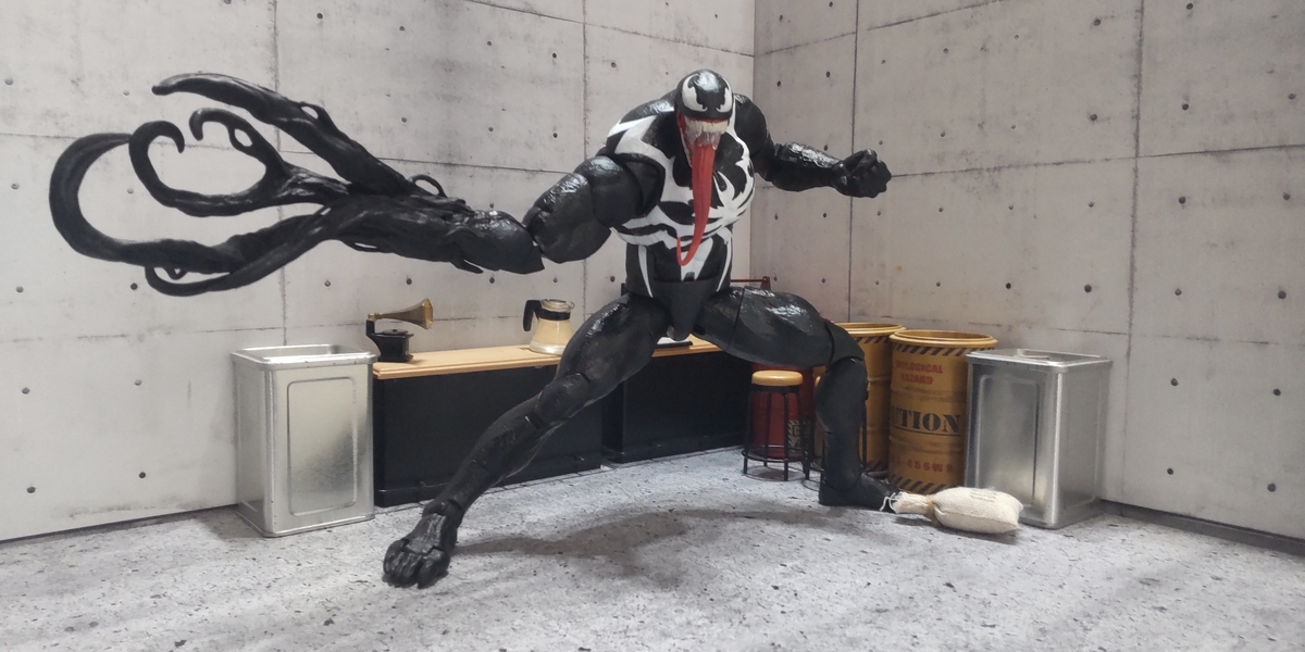 レビュー マーベルレジェンド【最大クラスのデカさ！】ヴェノム