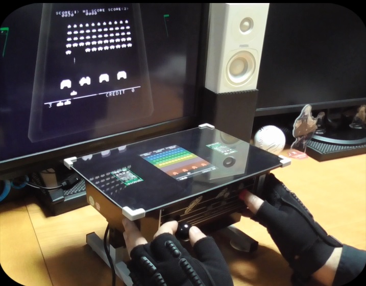 昭和の喫茶店やゲームセンターにあったテーブル筐体型コントローラが