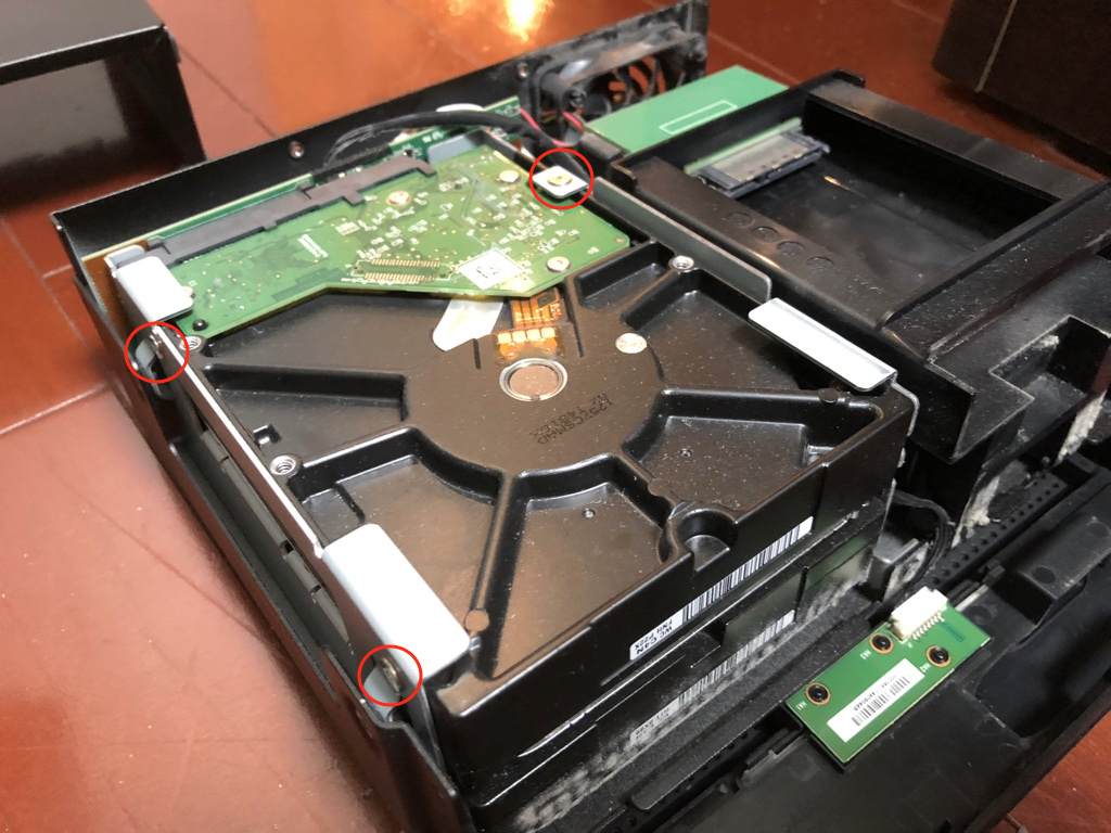 REGZAタイムシフト用HDD AVHD-ZRC7 の内蔵HDDを交換してみた - はむ