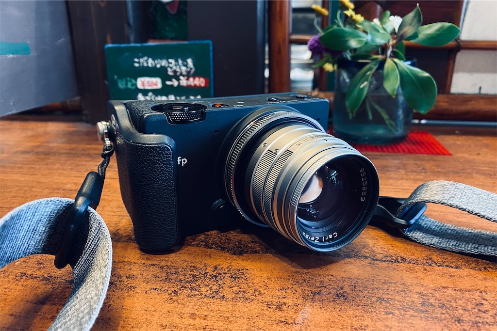 撮影機材】CONTAX Planar T*45mm F2 x SIGMA fp【オールドレンズ