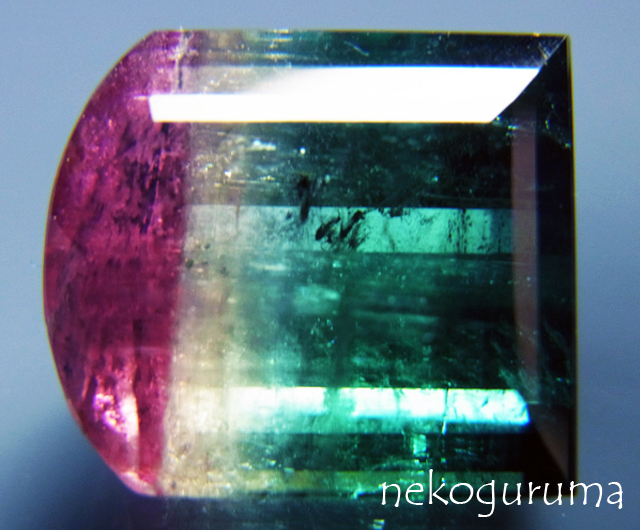 パーティカラードトルマリン：Parti-Coloured Tourmaline - 猫車通信