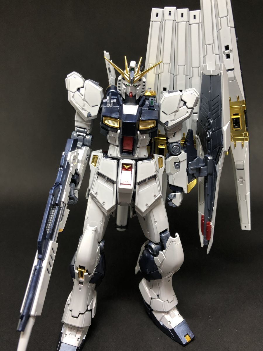 RG νガンダム チタニウムフィニッシュ素組レビュー - ガンプラ女子の素