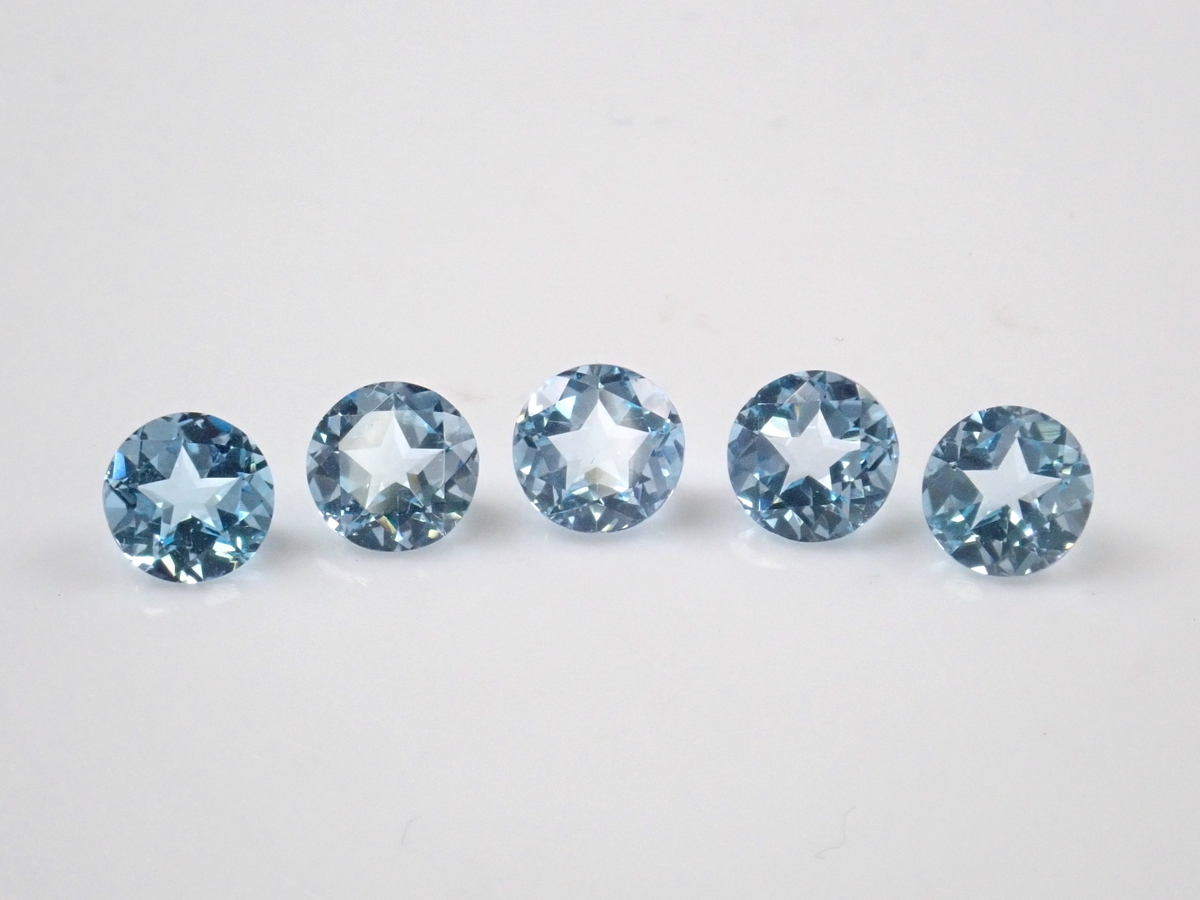 スイスブルートパーズ（4mm,ローズカット）1石ルース《複数購入割引有》