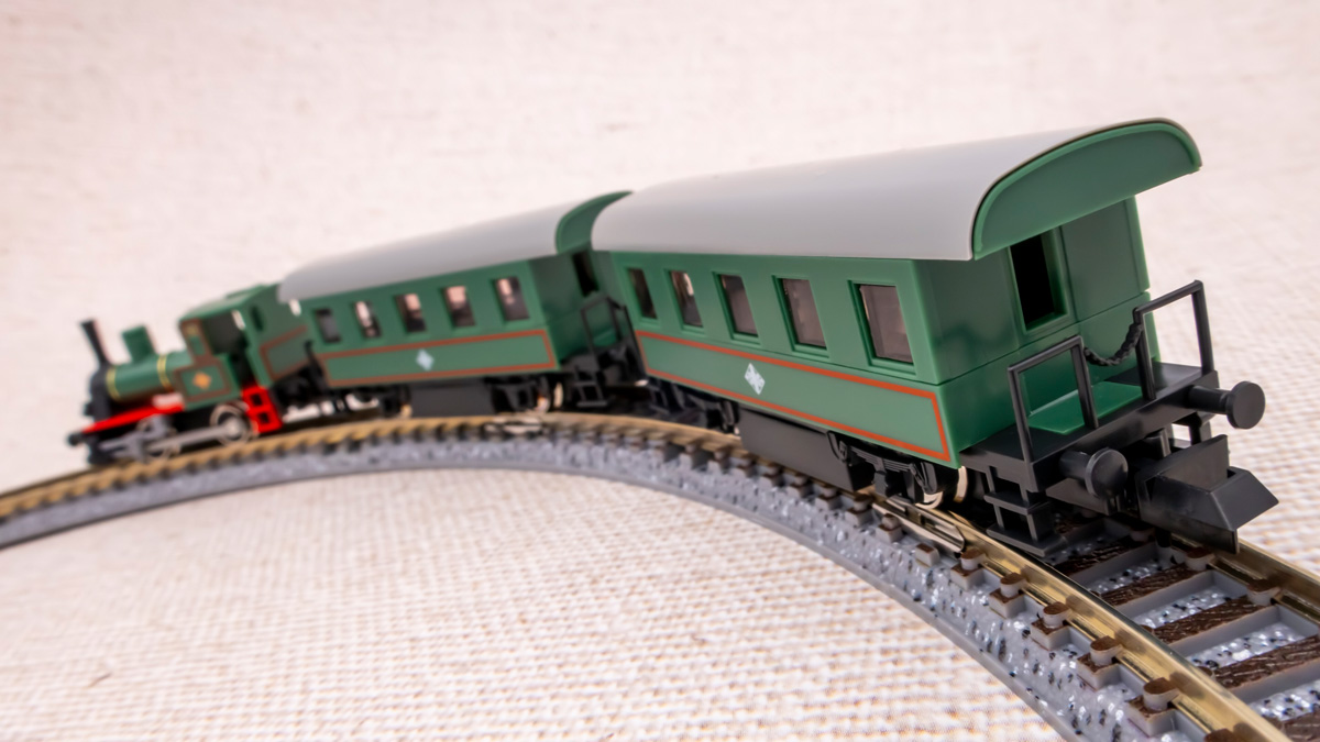 Nゲージ】KATOのポケットライン チビロコ「たのしい街のSL列車」購入