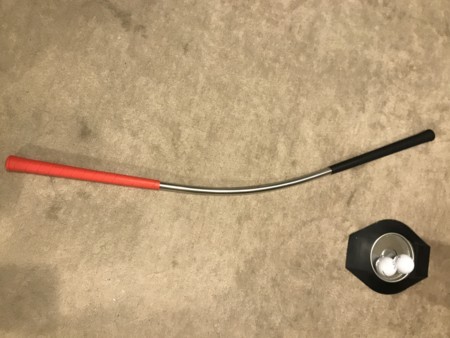 Jacobs 3D に基づくスイング練習器具 3D Swing Mentor は「うねり棒