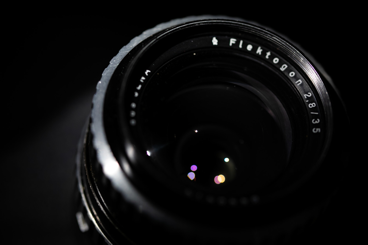 2026年版】CARL ZEISS JENA FLEKTOGON 35mm F2.8レビュー｜価格相場