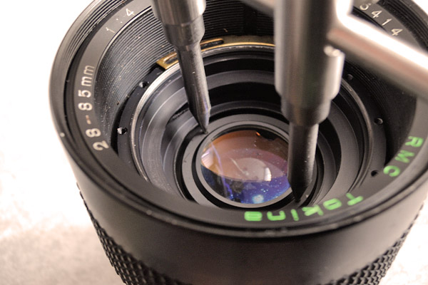 RMC TOKINA 28-85mm/F4 (Model MXZ285)」分解・清掃・撮影 - 虹色