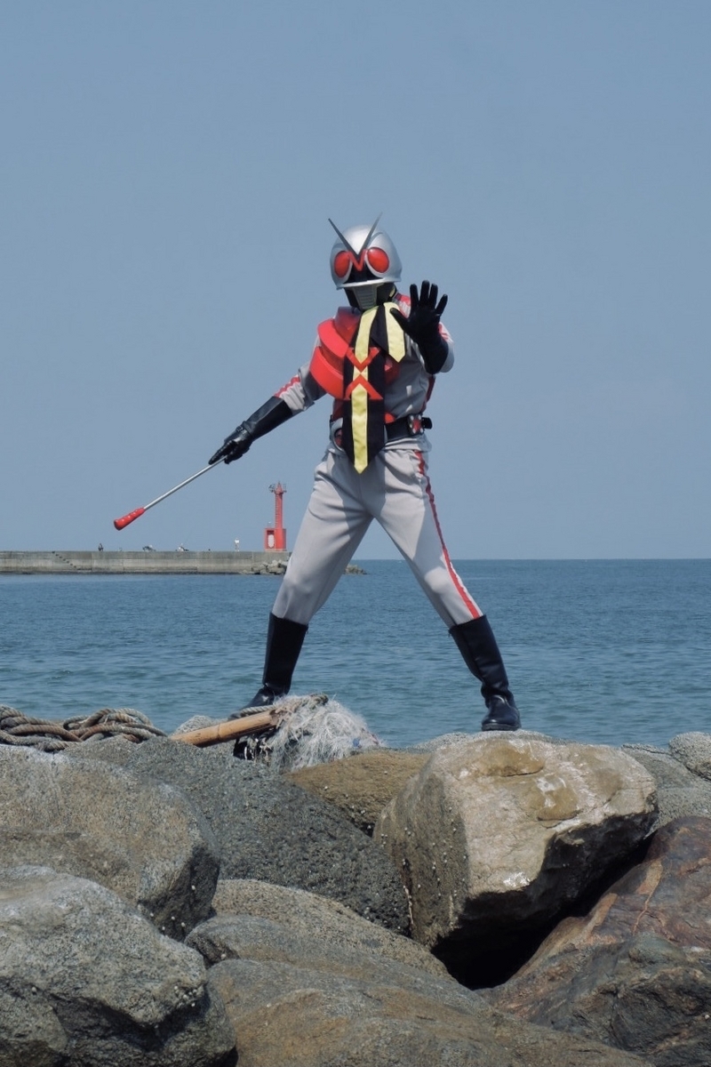 ガワコス自作】1/1 仮面ライダーを作る Xライダースーツ編【制作記