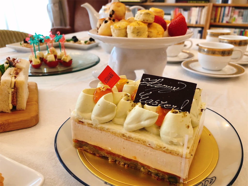 ARNAUD LARHER アルノー・ラエール ル ベルランゴ - chocologue