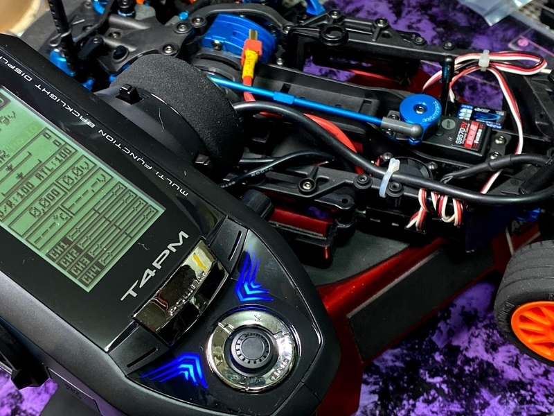 フタバの送信機4PMは入門プロポからのステップアップにオススメ