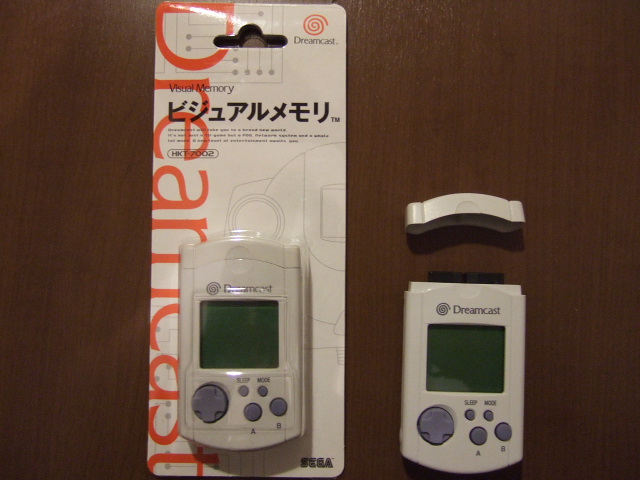 DC/日本】 ビジュアルメモリ HKT-7002 (1998年11月27日) ≪セガ