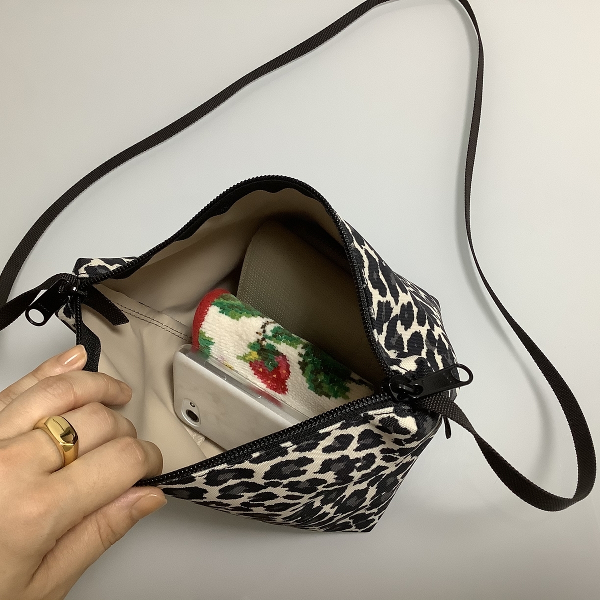 エルベシャプリエ 舟型ショルダーS購入・サイズ感レポート (2885F