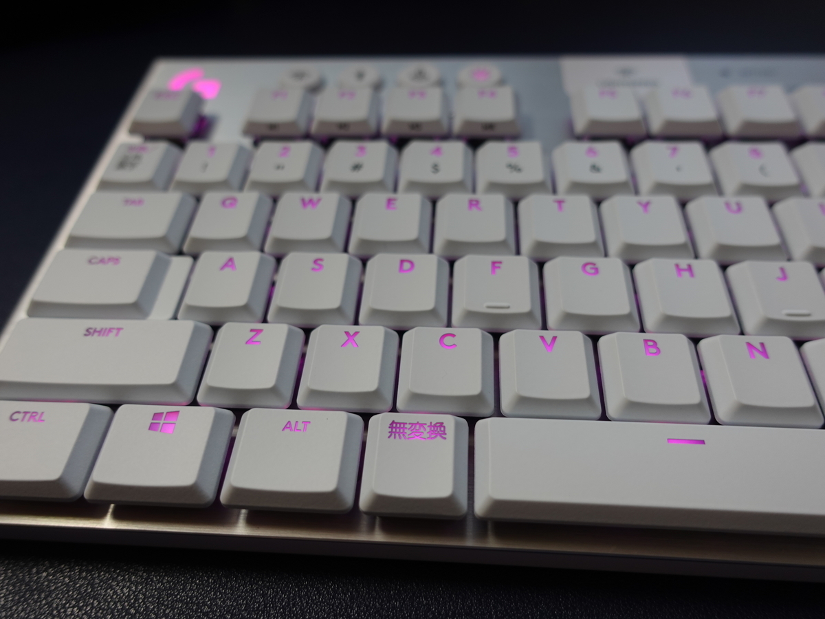 Logicool G G913 TKL ホワイト(茶軸 タクタイル)のレビュー】キー